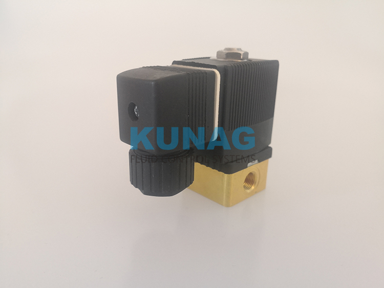 3013型两通电磁阀 黄铜阀体 G1/8接口